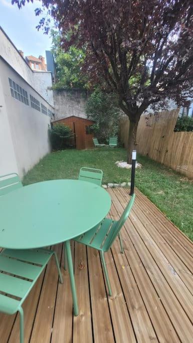Maisonnette Avec Jardin Proche Paris サン・マンデ エクステリア 写真